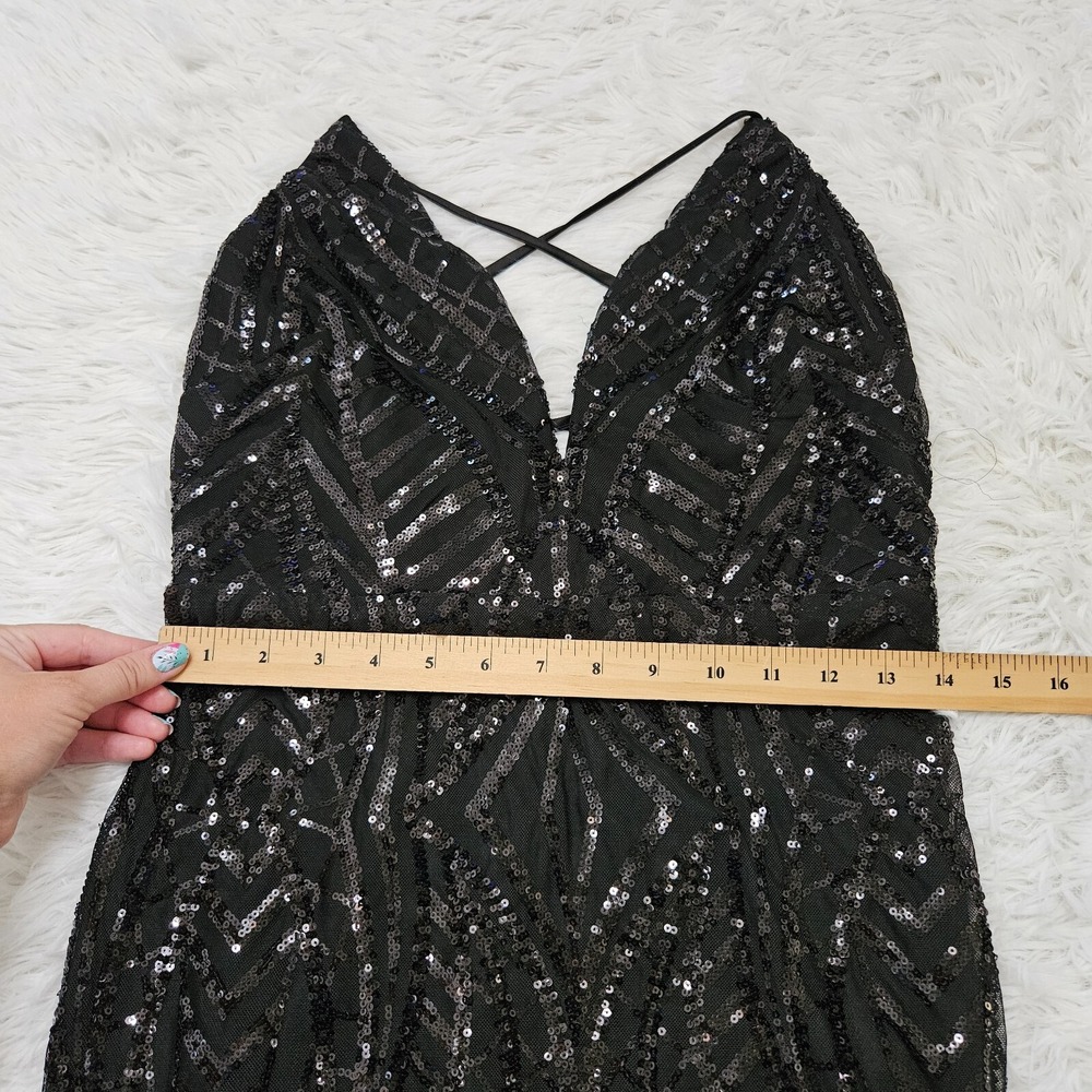Lulus Women's Sz S Black Sequin Sleeveless Plunge Neck Sexy Mini Dress Clubwear - Picture 9 of 10
